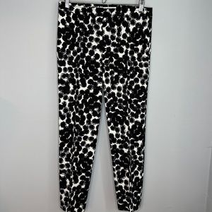 Trina Turk Black & White “paint spots” pants. Size 6. Like new, worn once EUC!